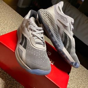 NANO X HERO WOMEN'S TRAINING SHOES *EUC!*